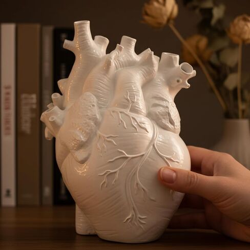 Heart Shape Resin Vase, Gothic Anatomical Flower Vase for Dried Flowers, Glass Vase Alternative, Unique Resin Desktop Decor, Medical Appreciation Gift for Nurse Doctor Home Office Living Room Shelf in Saudi Arabia