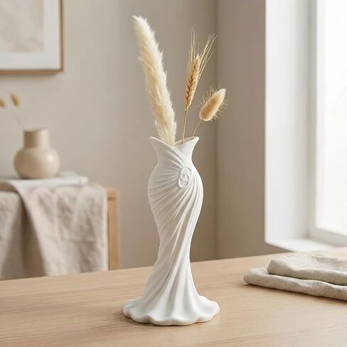 1 Pack Elegant Dress Shaped Vase, Decorative Resin Flower Vase, Modern Art Vase for Home, Living Room, Bedroom, Office, and Tabletop Decor (Golden) in Kuwait