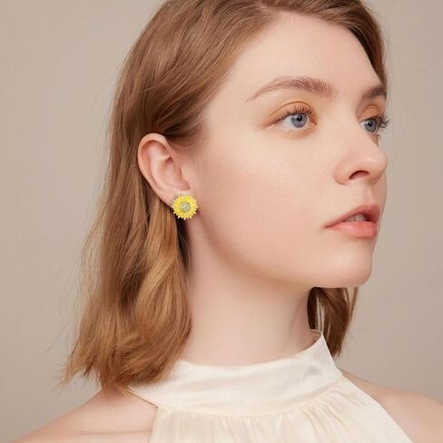 Daisy Sunflower Stud Earrings for Women 18K Gold Plated Sunflower Earrings Fashion Cubic Zirconia Sunflower Earring Mothers Day Jewelry Gifts in Kuwait