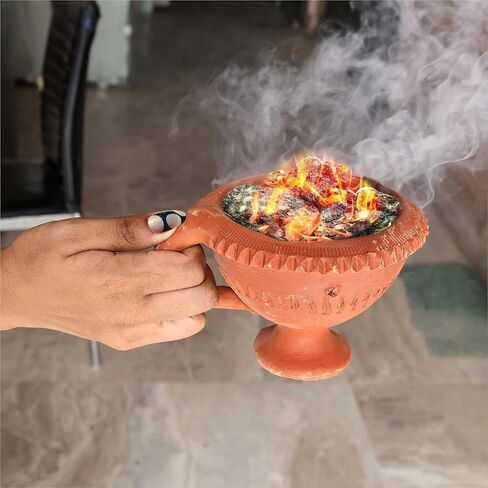 Clay Dhoop Burner/Incense Holder with Handle – Traditional Mitti Loban Dan for Pooja, Hawan & Aromatherapy in Kuwait