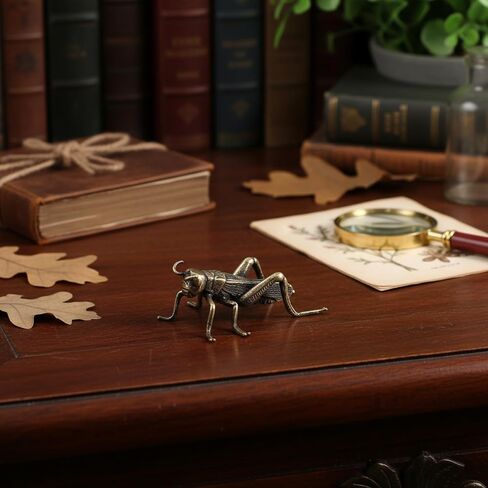 Vintage Brass Cricket Figurine, 3D Retro Fengshui Cricket Brass Statue Animal Figure Bug Decor Sculpture for Desktop Decorate in Saudi Arabia