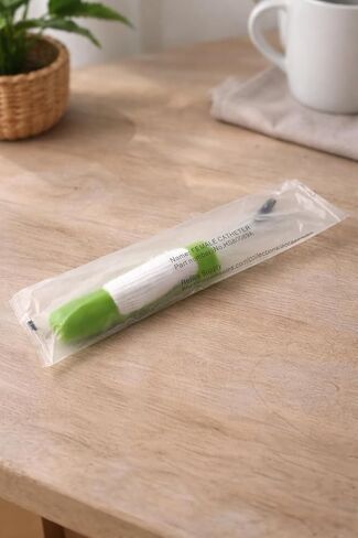 HS80089A Female External Catheter Refills | 30 Pcs Soft Banana-Shaped Collection Cones | Single-Use Disposable | Non-Invasive Urine Management for Bedridden Elderly Women in Saudi Arabia