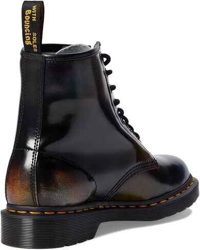 أحذية Dr. Martens الرجالية 1460 For Pride Rub Off in Kuwait