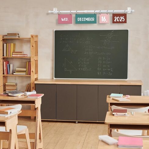 تقويم Boho Flip for Classroom Boho Calendar Bulletin Board مع زخرفة الفصول الدراسية مع 55 بطاقات تاريخية حامل تقويم للمعلمين لوازم ديكور الفصل الدراسي للمعلمين in Kuwait