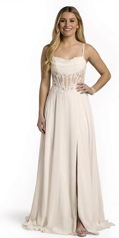 David's Bridal Chiffon Illusion Lace Bodice A-Line Wedding Dress in Kuwait