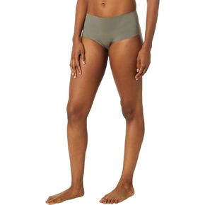 SPANXsmooth سروال داخلي غير قابل للكسر - تحكم أساسي مريح - ملابس داخلية غير مرئية - بدون عرض - بوب أحمر - كبير in Kuwait