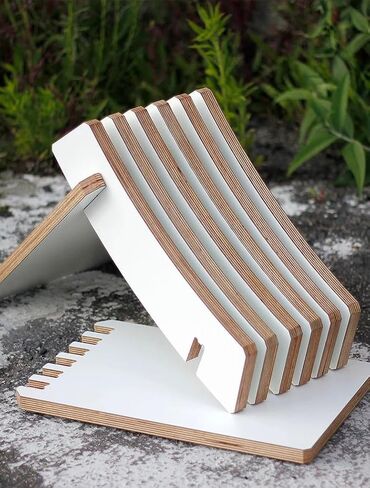 Modern Curved Wooden Stool, Minimalist White and Natural Wood Accent Stool, Versatile Seating for Living Room Bedroom Entryway, Space-Saving Design in Saudi Arabia
