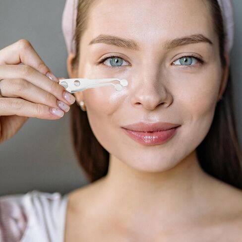 OUNONA Stainless Steel Eyelid Tweezer for Women Round Head, Portable Meibomian Gland Forcep Beauty Tool Providing Comfortable Experience for Eyelid Massage and Blockage Removal in Kuwait