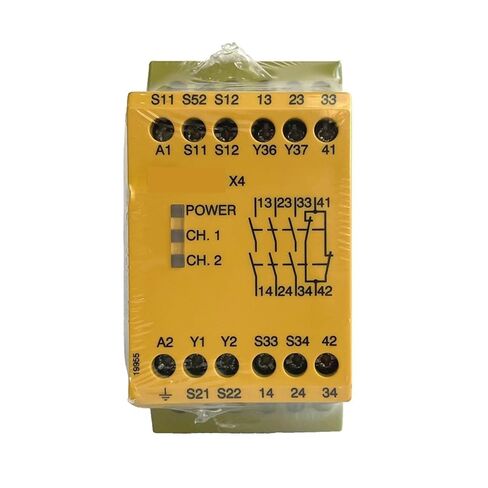 X4 230VAC 3n/o in/c 774738 Relay Module in Kuwait
