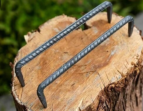 Heavy Duty U-Shaped Grabbing Nails (Leech Nails) – Carbon Steel Double Pointed U Nails for Wooden Shed Frames, Timber Construction, and Railway Sleeper Fixing in Kuwait