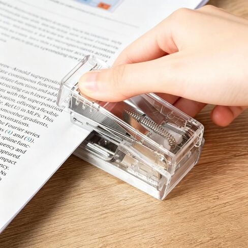 دباسة شفافة، دباسة صغيرة تحتوي على 1000 دباسة، دباسات مكتبية صغيرة لطيفة، سعة 25 ورقة، شفافة in Kuwait
