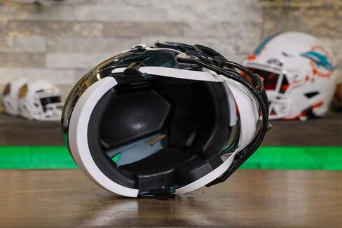 خوذة SpeedFlex متوسطة الحجم من Eagles - مع ملصق مجاني لعلم الولايات المتحدة الأمريكية - شبكة خضراء in Kuwait