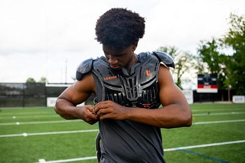 Legion M-250 Varsity Football Shoulder Pads, Patents Pending, Lightweight, Optimized Mobility, Enhanced Impact Protection, Industry-Best Ventilation and Cooling in Kuwait