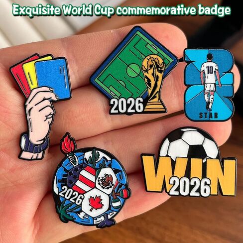دبوس طية صدر السترة لكأس العالم 2026، دبوس طية صدر السترة لكرة القدم، مجموعة بروش دبوس كأس العالم - 6 قطع دبوس معدني مقاس 1.2 بوصة، إكسسوار مجوهرات على شكل قبعة رائعة للرجال والنساء والمراهقين in Kuwait
