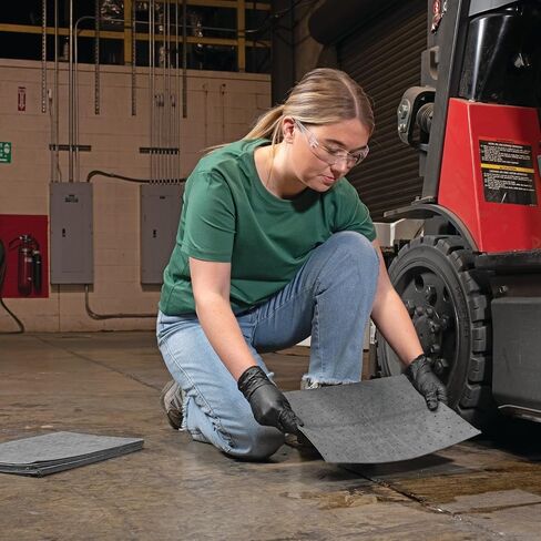 PIG Absorbent Mat Tray Pad | 10" W x 15.5" L | Heavyweight | Absorbs up to 14.5 oz. per pad | 48 Pads per Box | Gray | PM50847 in Kuwait