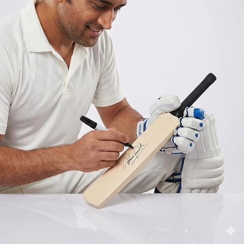 Miniature Cricket Bat for Autograph and Gift Purpose, Natural Wood, 12 Inch, Pack of 1 in Kuwait
