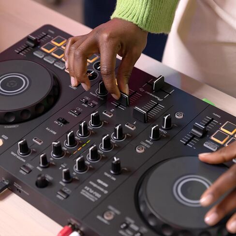 حزمة وحدة تحكم DJ Pioneer DDJ-FLX4 مع شاشات سطح مكتب Pioneer DM-50D-BT Bluetooth ووسادات عزل Gator - متضمنة rekordbox وSerato، صوت لاسلكي aptX منخفض الكمون in Kuwait