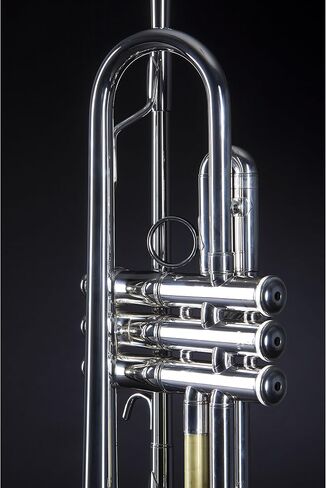 Yamaha YTR-8335IIRS Xeno Professional Bb Trumpet - Reverse Leadpipe, Silver Plated in Kuwait