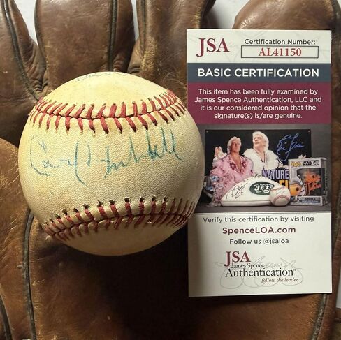 Carl Hubbell (d. 1988) Signed Autographed Official American League (OAL) Baseball - JSA COA in Kuwait
