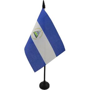 AZ FLAG Nicaragua Table Flag 4'' x 6'' - Nicaraguan Desk Flag 15 x 10 cm - Black Plastic Stick and Base