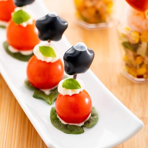 ماصات للحلويات سعة 15 ملليلترًا من Restaurantware، 250 ماصة كب كيك من درجة الطعام - قطارات بلاستيكية شفافة طويلة الساق يمكن التخلص منها للمقبلات والحلويات أو الكوكتيلات in Kuwait