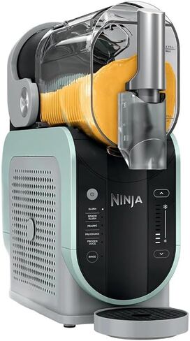 Ninja FS305CO SLUSHi RapidChill Technology Frozen Drink & Slushie Machine 96 OZ (Renewed) Bundle with Ninja SLUSHi Travel Party Tote Black in Saudi Arabia