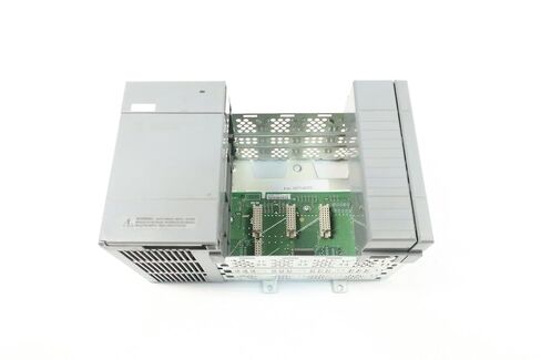 Allen Bradley 1746-A4 1746-P2 SLC-500 4-Slot Chassis W/Power Supply D622186 in Kuwait