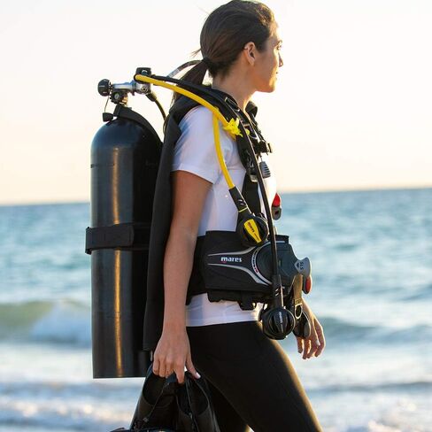Mares Journey 3.0 غوص سكوبا BCD للتضخم الخلفي مع جيوب وزن مدمجة - معدات غوص سكوبا - غوص سكوبا BCD BCD - سفر BCD - نظام غوص BCD - غوص سكوبا BCD - متوسط in Kuwait