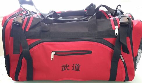 MMA Taekwondo, Martial Arts, Karate, Sparring Gear Equipment Bags (13"x27"x14" (Deluxe Bag), 125E) in Kuwait