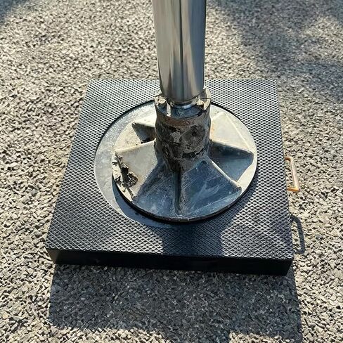 Heavy Duty Outrigger Pad with Rope Handle, Black Outrigger Pads and Anti-Sink Leveling Mats, for Gravel, Dirt, Wrecker, Cranes and Trailer(One Color)(60×60×8Cm) in Kuwait