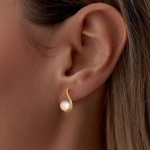 أقراط لؤلؤة Gold Turandoss للنساء العصرية - 14K الذهب مطلي بالذهول من لؤلؤة الأذواق. in Kuwait