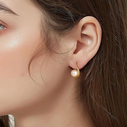 أقراط لؤلؤة Gold Turandoss للنساء العصرية - 14K الذهب مطلي بالذهول من لؤلؤة الأذواق. in Kuwait