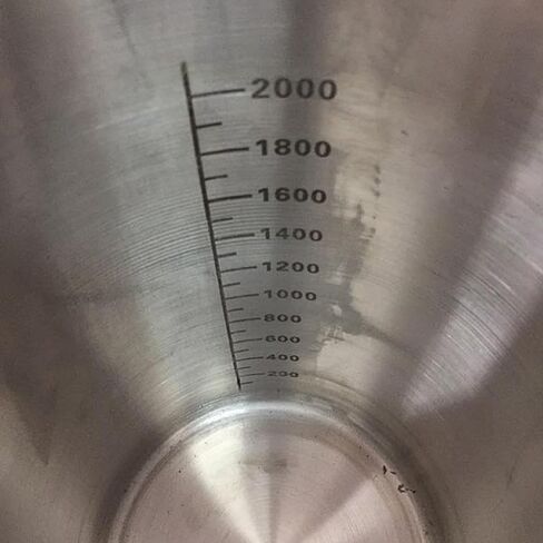 Lab Handle Water Liquid Mug Stainless Steel Measuring Cup Pitcher with Spout Volume Scale Design Suitable for Restaurant Kitchen in Kuwait