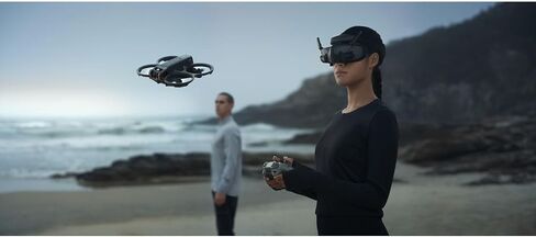 DJI Goggles 3 FPV Goggles with Micro-OLED Screens, O4 HD Video Transmission, Adjustable Diopters, Real View PiP, Wireless Streaming Bundle with Lens Cleaning Kit in Kuwait