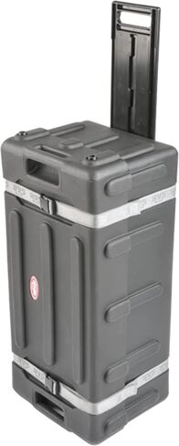 SKB 1SKB-DH3315W حقيبة طبلة بلاستيكية متينة متوسطة الحجم مع مقبض سحب مريح، وحزام شبكي من النايلون عالي التحمل، وعجلات دوارة مدمجة in Kuwait