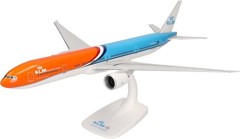 Herpa Snap-Fit Model Airplane Boeing 777-300ER Turkish Airlines TC-LJK Izmir, Airplane, Miniature in Scale 1:200, Collector's Item, Model with Stand, Plastic in Kuwait