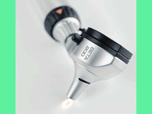 Heine Beta 200 FiberOptic Otoscope with C Cell Battery Handle Set Ref No. B-141.10.118 in Kuwait
