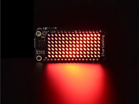 Adafruit 15x7 CharliePlex شاشة عرض مصفوفة LED FeatherWing - أحمر in Kuwait