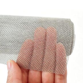 304 Stainless Steel Wire Mesh Roll, 15.7" x 47.2" (1.2M), 1mm Hole 20 Mesh, Hardware Cloth for Vents, Filter Screen, and DIY Craft Projects in Kuwait