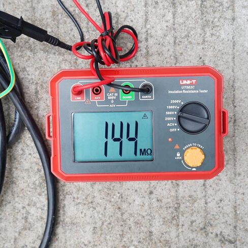 UNI-T Megohmmeter,UT502C Digital Insulation Resistance Tester,2.5KV-20GΩ megger Tester with 30V-75V AC Voltage Measurement Backlight Auto Range for Transformer, Cable Switch，Motors, HVAC Maintenance in Kuwait