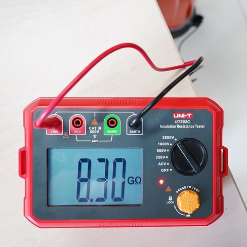 UNI-T Megohmmeter,UT502C Digital Insulation Resistance Tester,2.5KV-20GΩ megger Tester with 30V-75V AC Voltage Measurement Backlight Auto Range for Transformer, Cable Switch，Motors, HVAC Maintenance in Kuwait
