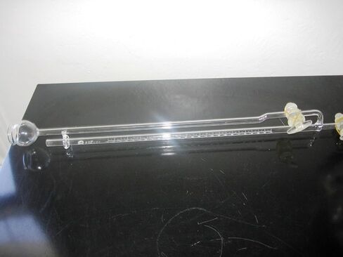 Beyondsuppy -Lab Glass Micro Burette 3ml جديد in Kuwait