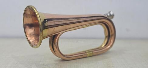 Copper Bugle Military, Traditional US Cavalry Horn, Functional Musical Instrument, Brass and Copper Construction in Kuwait