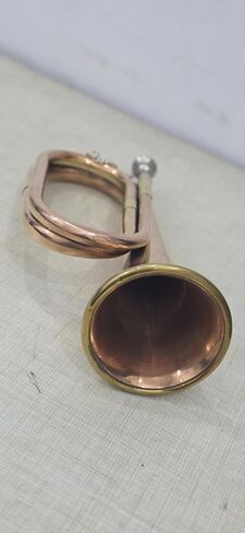Copper Bugle Military, Traditional US Cavalry Horn, Functional Musical Instrument, Brass and Copper Construction in Kuwait