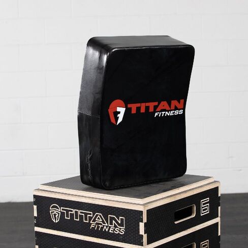 Titan Fitness Muay Thai Shield 21.5" x 17" 5 lb. Martial Arts Training Leather in Kuwait