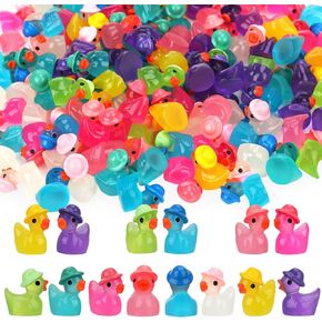 GGSTDDUP 160 Pack Luminous Mini Resin Ducks, Mini Ducks Tiny Duck Miniature Duck Figures Wearing Hat, Glow in The Dark DIY Crafts Cake Decor for Micro Landscape Dollhouse Garden (8 Colors)