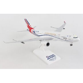 Skymarks Daron RAF Vespina A330 Voyager United Kingdom ZZ336 with Gear 1/200 (SKR1058)