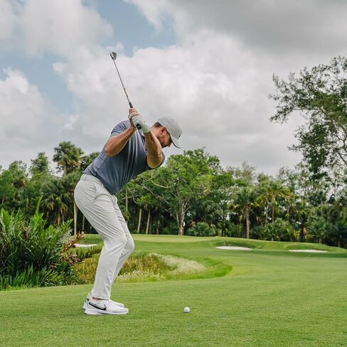 Srixon Z Star XV 8 - دستة كرات جولف فاخرة - مستوى الجولة - أداء - يوريتان - 4 قطع - ملحقات جولف فاخرة وجولف in Kuwait