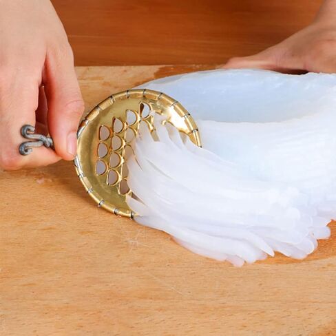 DOITOOL Stainless Steel Jelly Scraper for Cold Noodle and Bean Jelly Cutting with Comfortable Grip Kitchen Tool for Home and Restaurant Use 3.54X3.54X2.36In in Kuwait