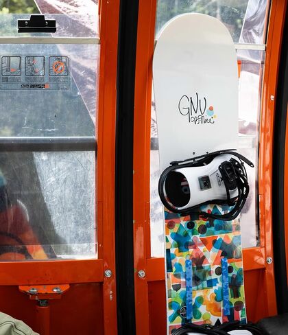 GNU B Nice Womens Snowboard, 142 in Kuwait